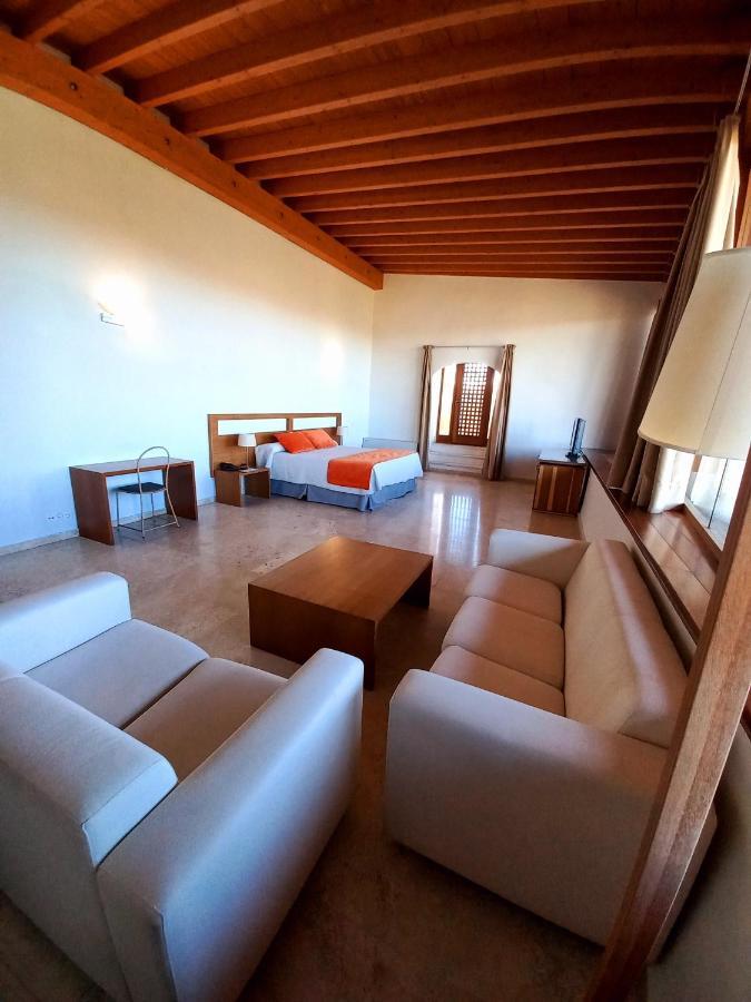 Hotel 4 Estrellas Conventual De Alcantara エクステリア 写真
