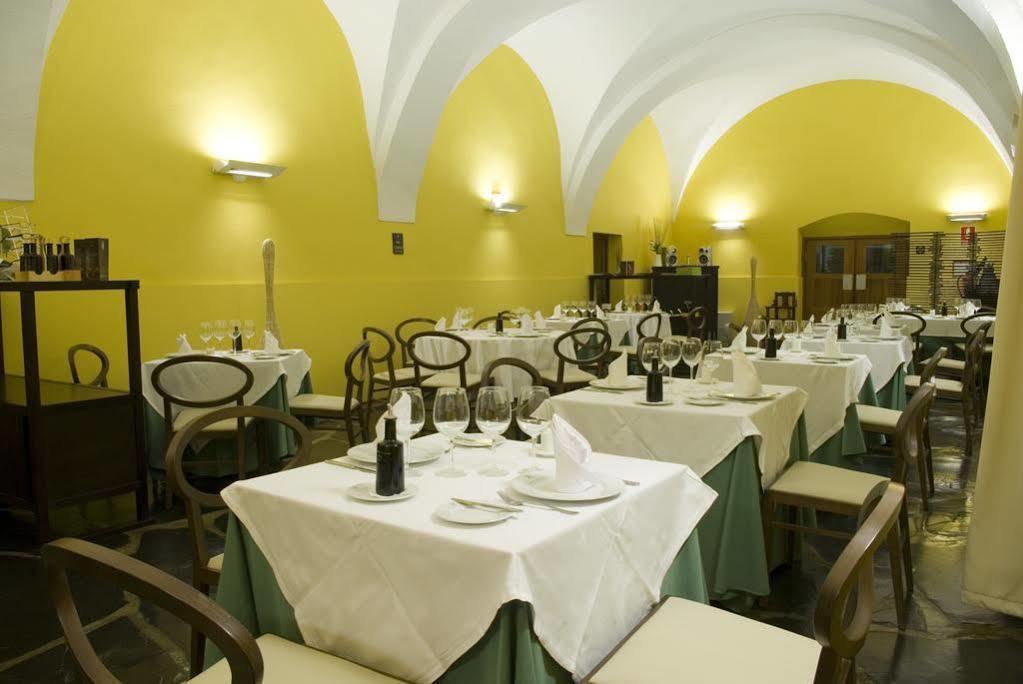 Hotel 4 Estrellas Conventual De Alcantara エクステリア 写真