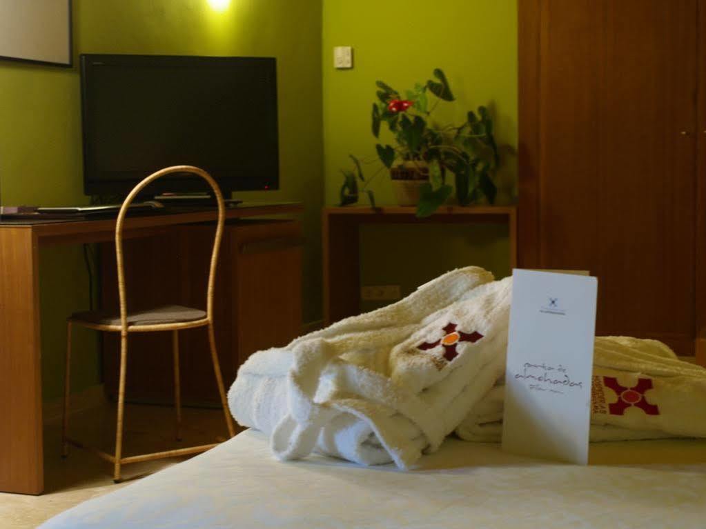 Hotel 4 Estrellas Conventual De Alcantara エクステリア 写真